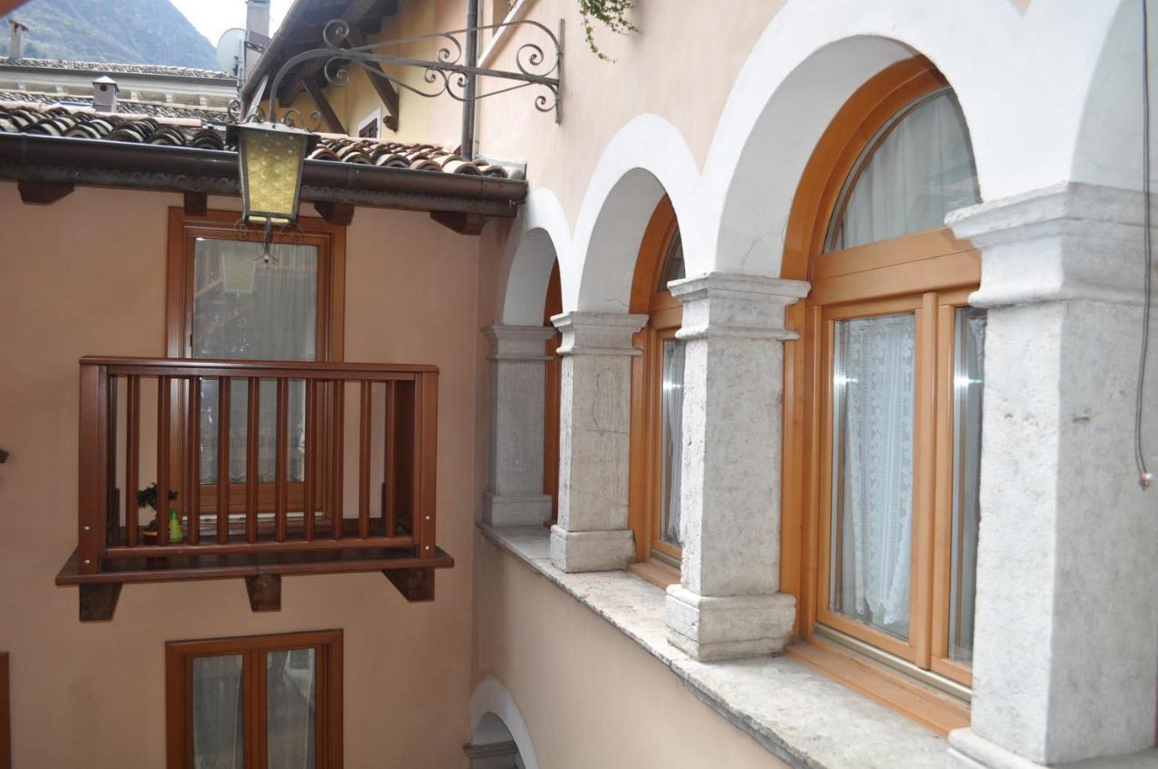 Ai Vellutai Bed & Breakfast อาลา ภายนอก รูปภาพ