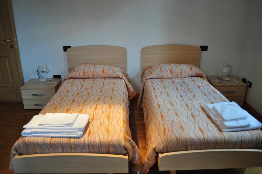 Ai Vellutai Bed & Breakfast อาลา ภายนอก รูปภาพ
