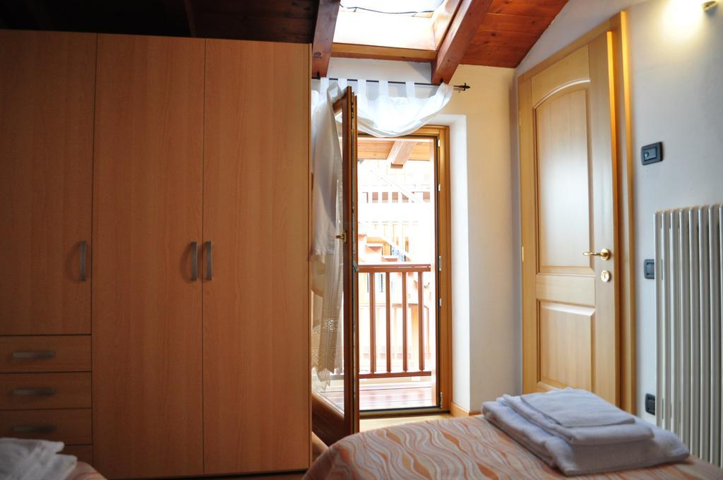 Ai Vellutai Bed & Breakfast อาลา ภายนอก รูปภาพ