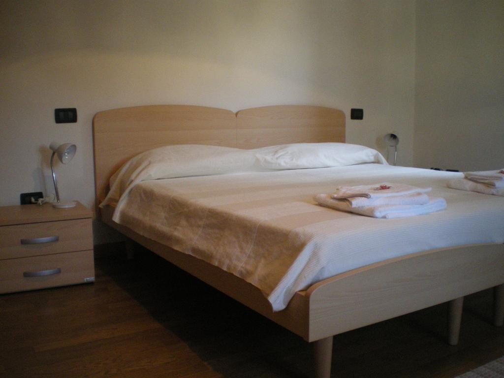 Ai Vellutai Bed & Breakfast อาลา ภายนอก รูปภาพ