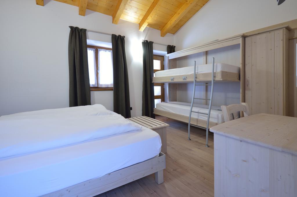 Ai Vellutai Bed & Breakfast อาลา ห้อง รูปภาพ