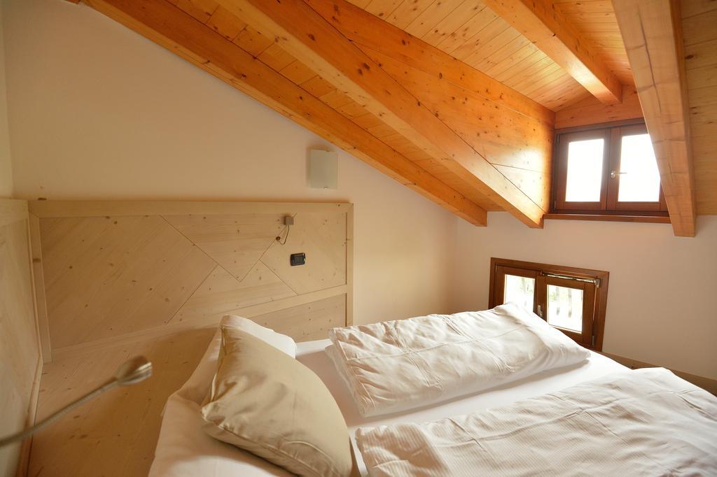 Ai Vellutai Bed & Breakfast อาลา ห้อง รูปภาพ